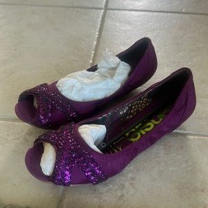 Kenzie girl flat purple shoes with silk/glitter.